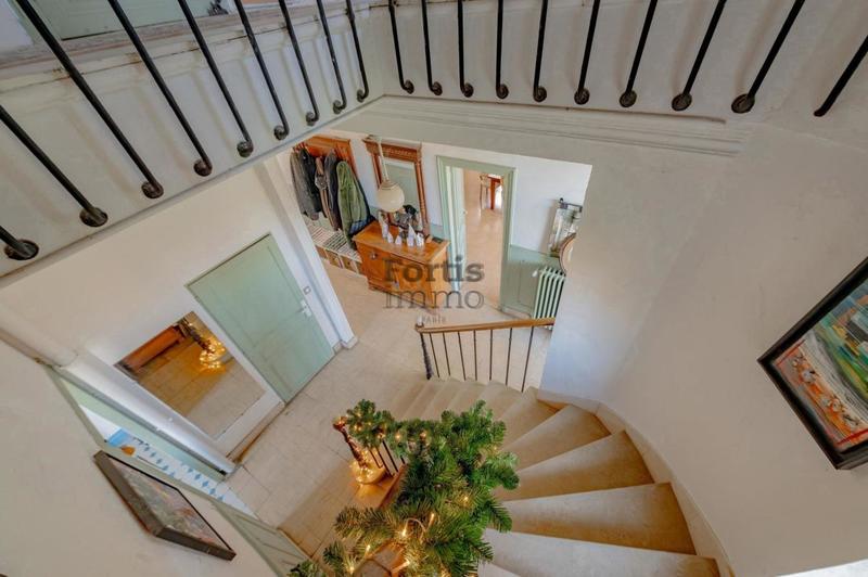 Maison de maîtres - 494 m² - 14 pièces