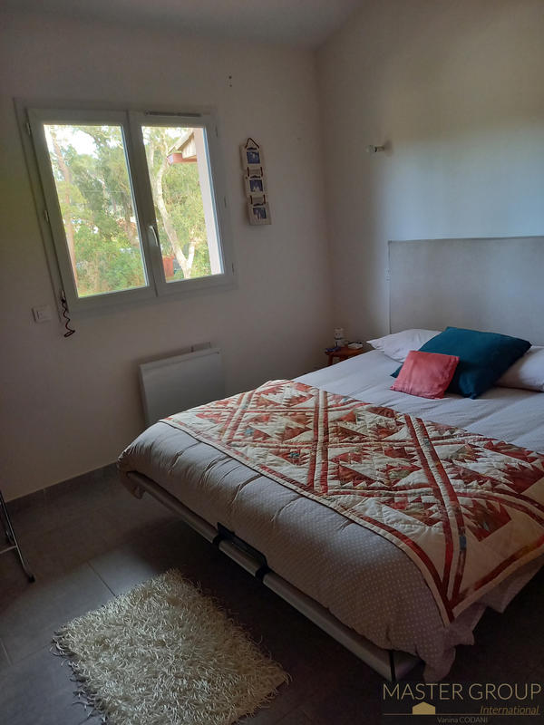 Villa - 97 m² - 6 pièces