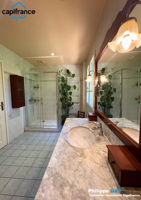 Maison - 156 m² - 6 pièces