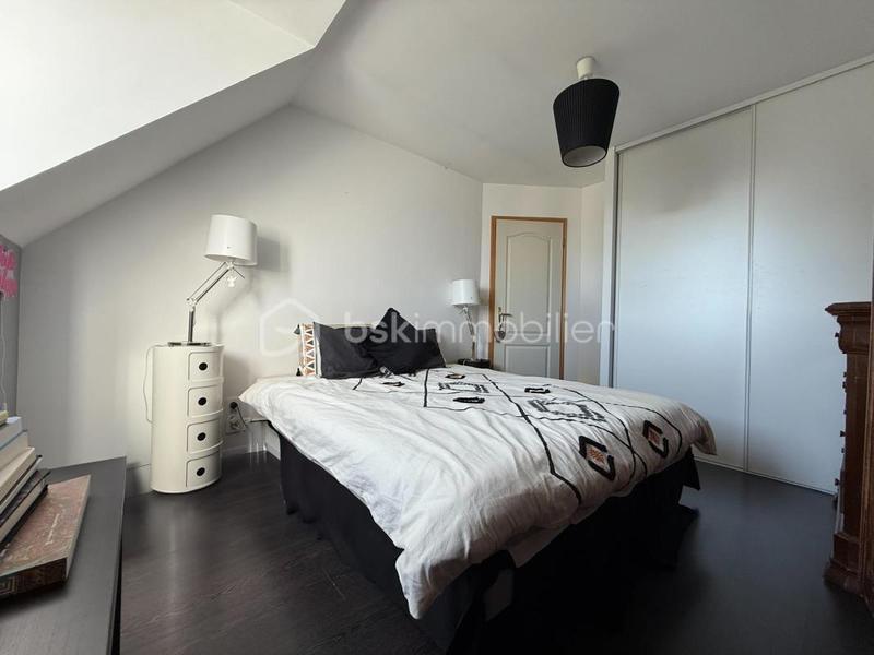 Pavillon - 107 m² - 6 pièces