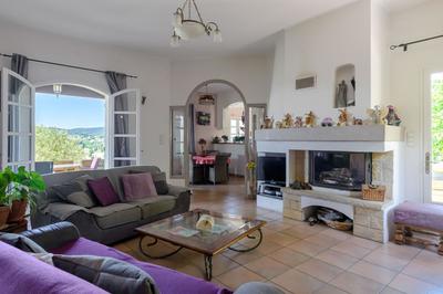 Maison - 150 m² - 4 pièces