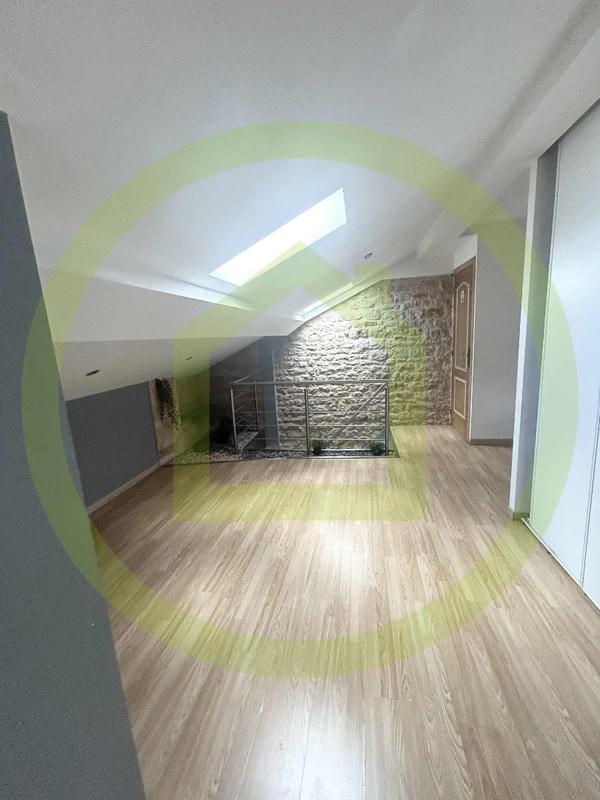 Duplex - 120 m² - 4 pièces