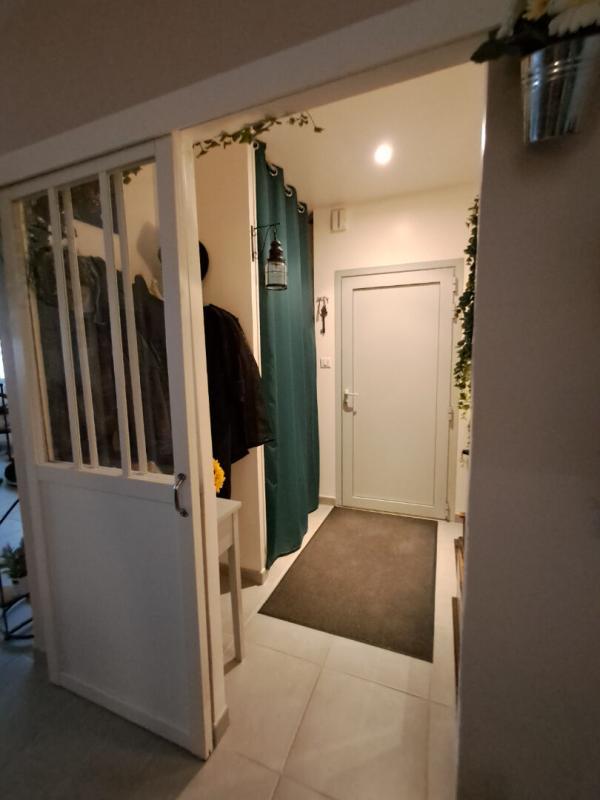 Appartement - 98 m² - 4 pièces