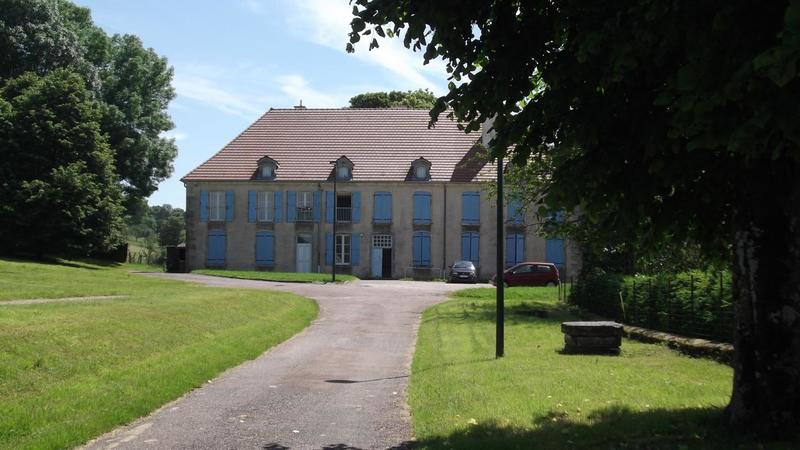 Appartement - 96 m² - 4 pièces