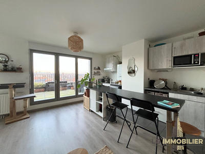 Appartement - 61 m² - 2 pièces