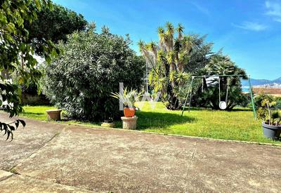 Maison - 237 m² - 6 pièces