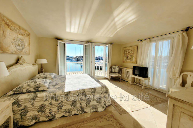 Maison - 165 m² - 6 pièces