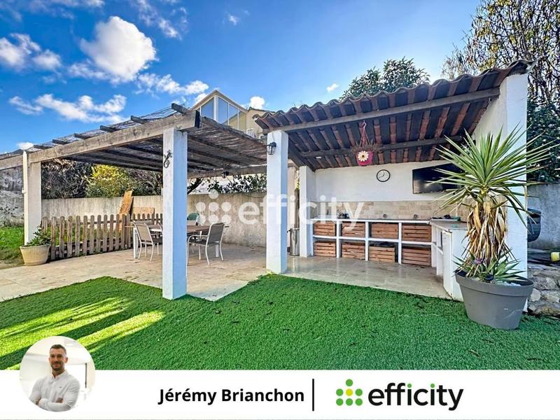 Maison - 140 m² - 5 pièces