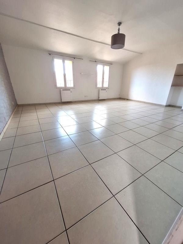 Immeuble - 123 m² - 7 pièces