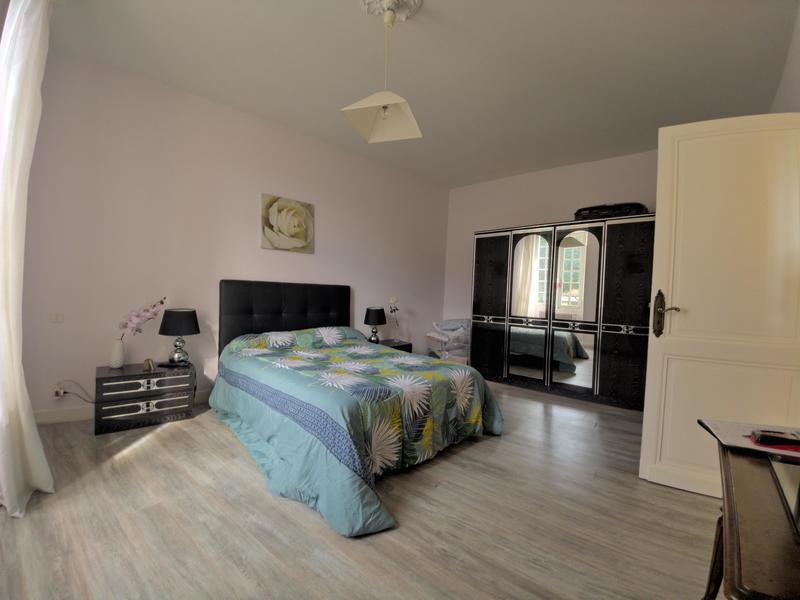 Maison de village - 198 m² - 6 pièces