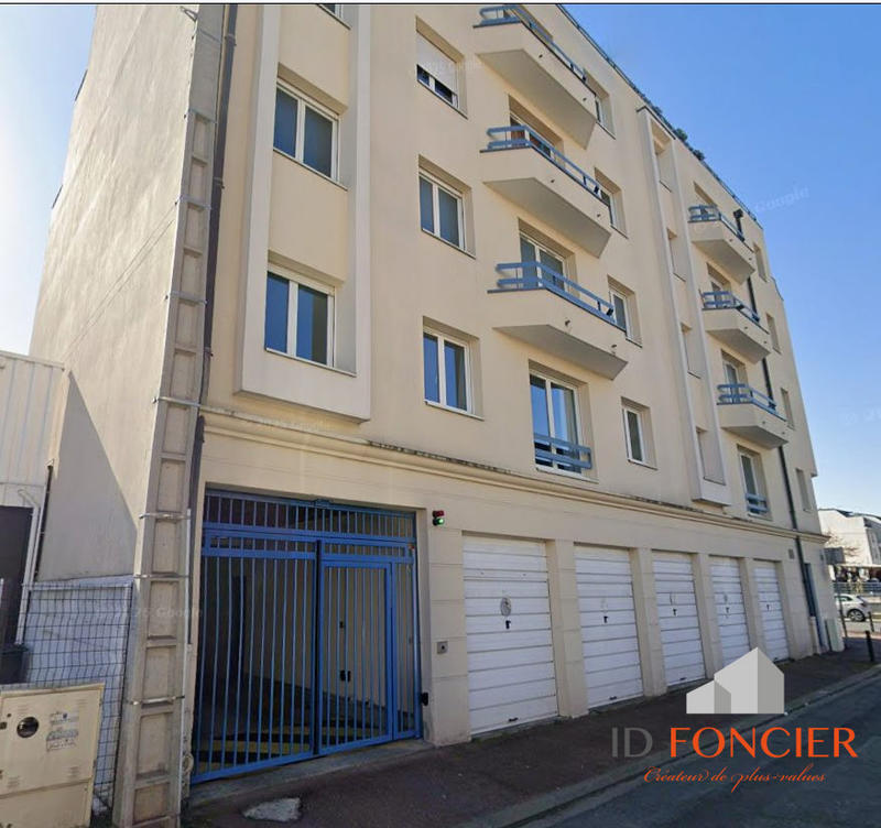 Parking / Garage - 15 m²