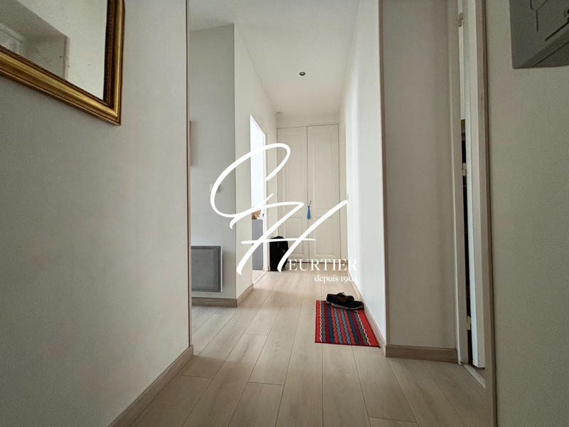 Appartement - 55 m² - 3 pièces