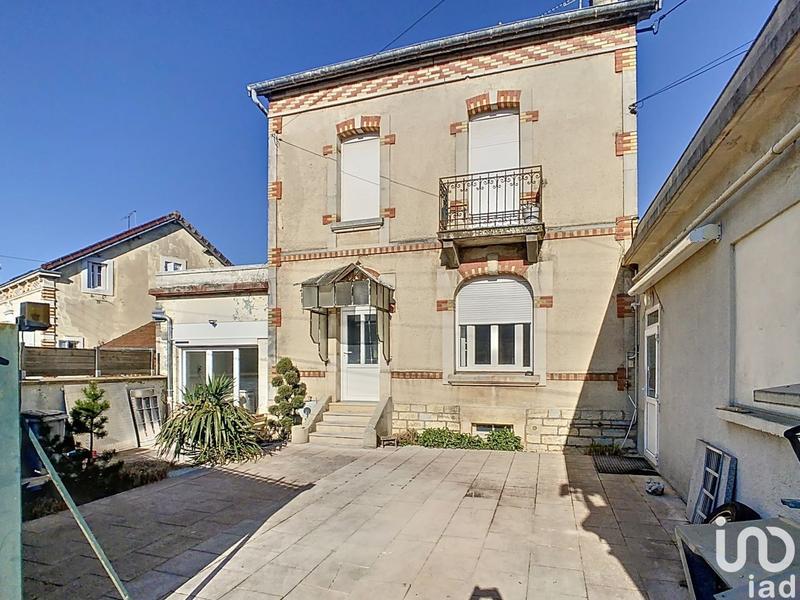 Local commercial - 200 m²