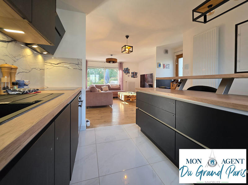 Maison - 137 m² - 6 pièces