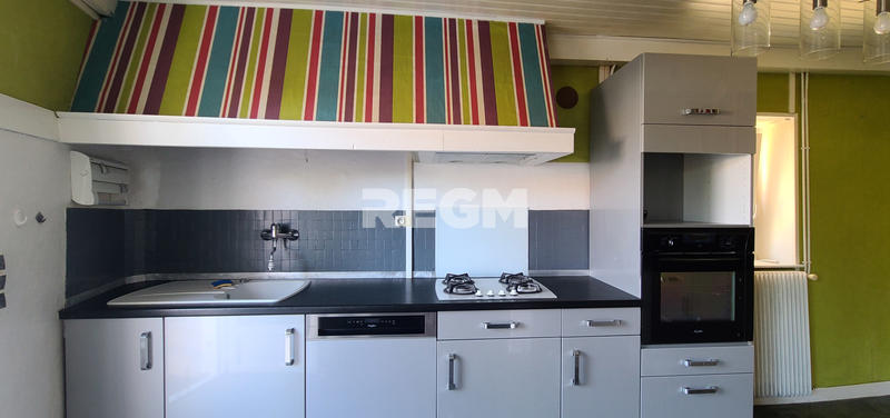 Maison - 158 m² - 7 pièces