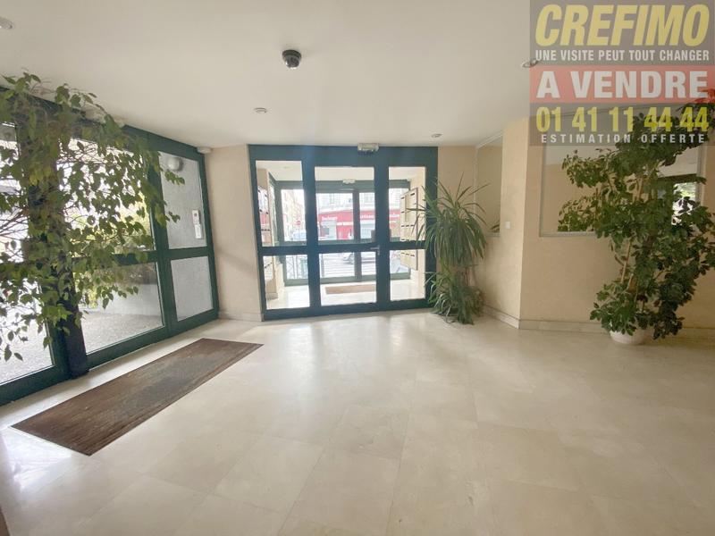 Appartement - 95 m² - 4 pièces