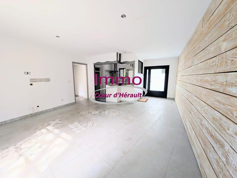 Appartement ancien - 69 m² - 3 pièces