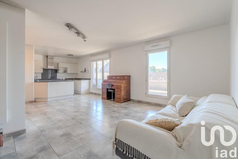 Appartement - 99 m² - 4 pièces