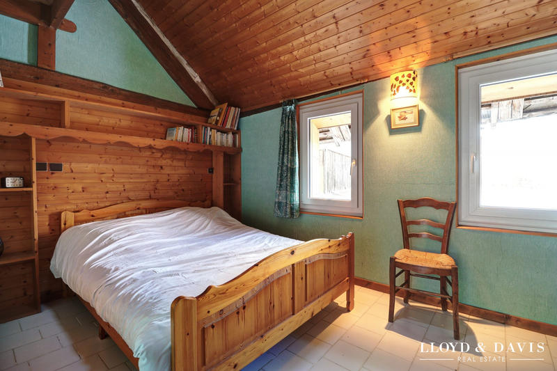 Maison - 194 m² - 8 pièces