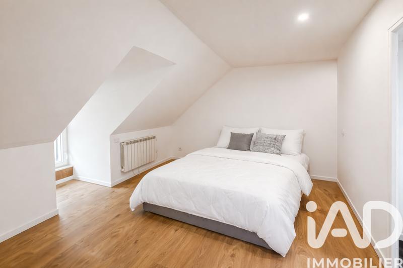 Maison - 95 m² - 5 pièces