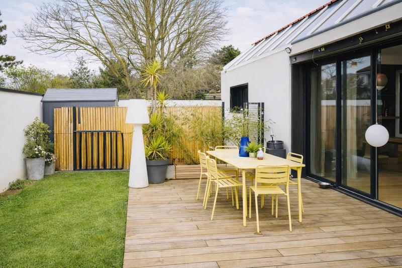 Maison - 280 m² - 8 pièces