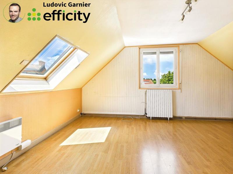 Maison - 187 m² - 9 pièces