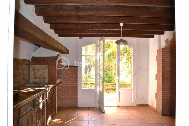 Demeure - 196 m² - 5 pièces