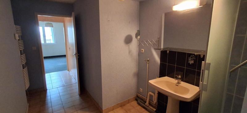 Appartement - 85 m² - 3 pièces