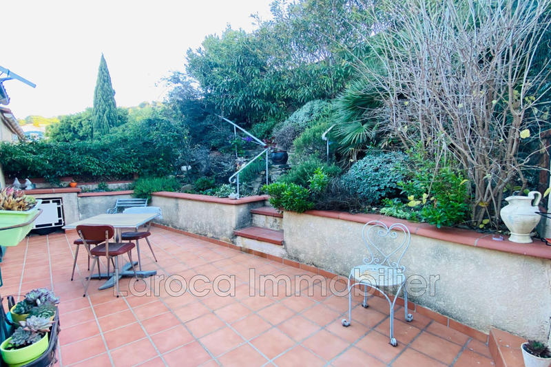 Villa - 100 m² - 5 pièces