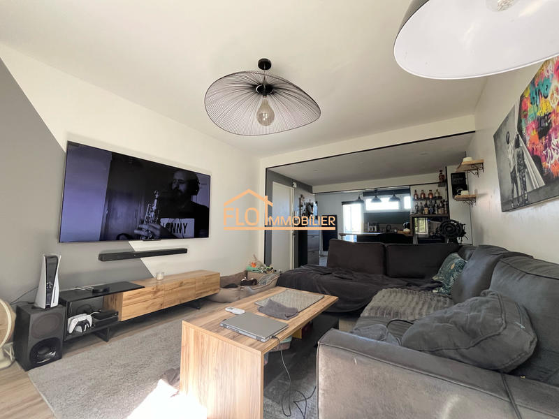 Appartement - 70 m² - 3 pièces