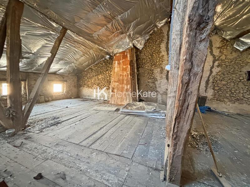 Maison ancienne - 165 m² - 6 pièces