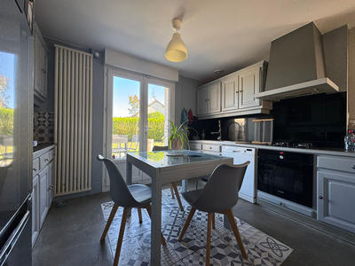 Maison - 147 m² - 6 pièces