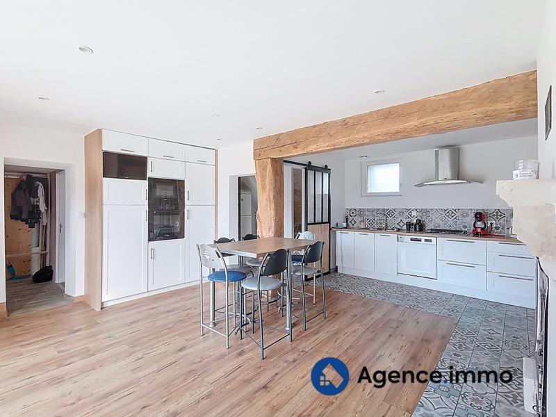 Maison ancienne - 108 m² - 5 pièces