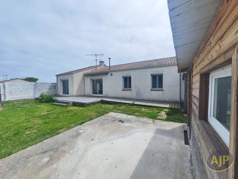 Maison - 108 m² - 6 pièces