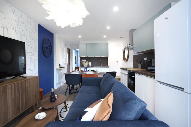 Appartement - 84 m² - 6 pièces