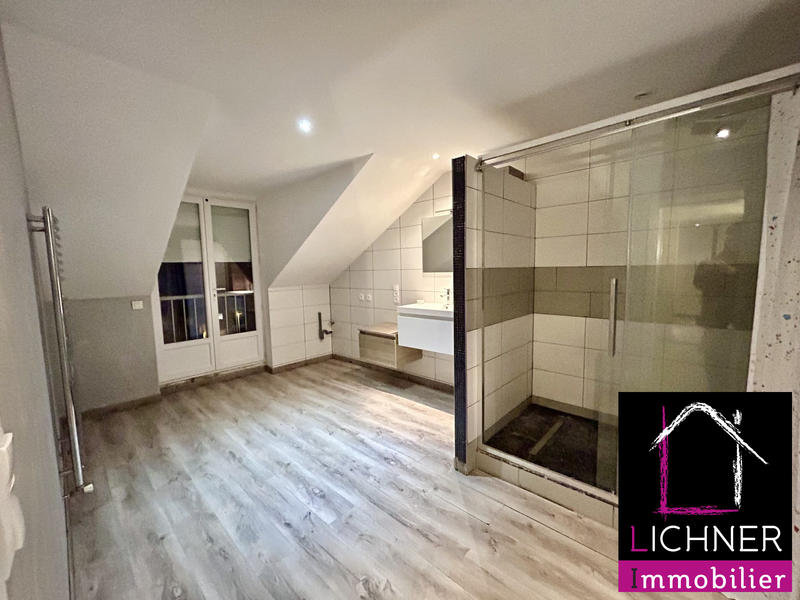 Appartement - 95 m² - 3 pièces