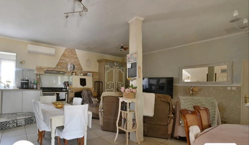 Maison - 186 m² - 10 pièces