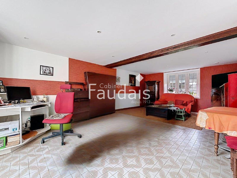 Maison - 115 m² - 7 pièces