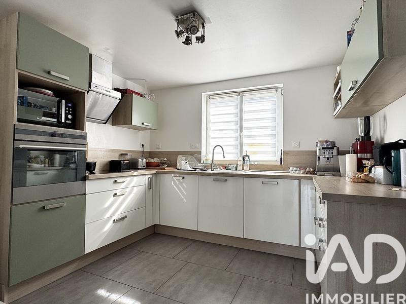 Maison - 96 m² - 4 pièces