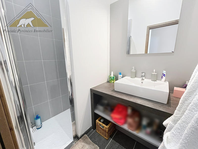 Appartement - 91 m² - 5 pièces