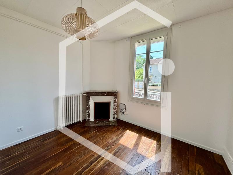 Maison - 83 m² - 5 pièces