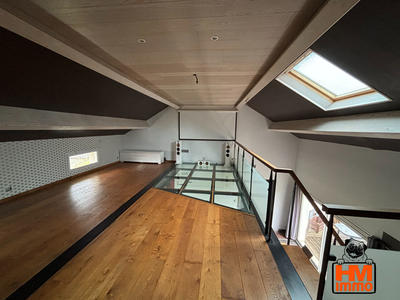 Maison - 210 m² - 7 pièces