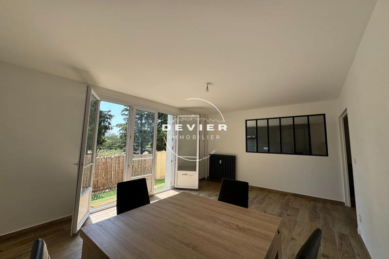 Appartement - 57 m² - 3 pièces