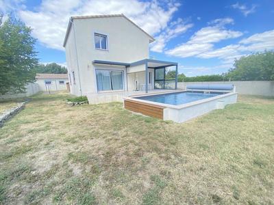 Villa - 140 m² - 5 pièces