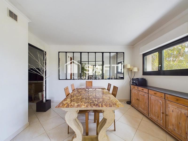 Appartement - 145 m² - 7 pièces