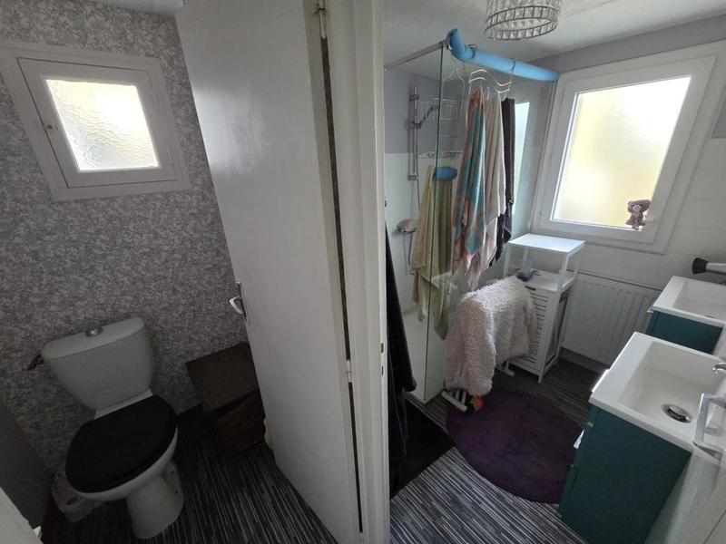 Maison - 98 m² - 5 pièces