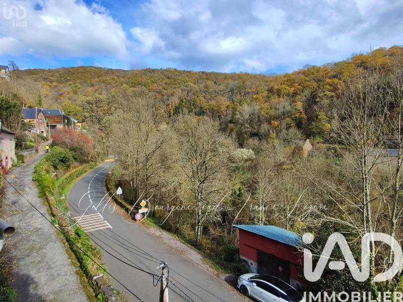 Maison - 180 m² - 5 pièces