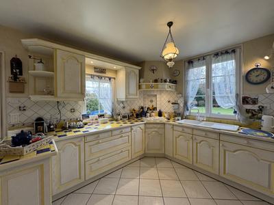 Maison - 163 m² - 5 pièces