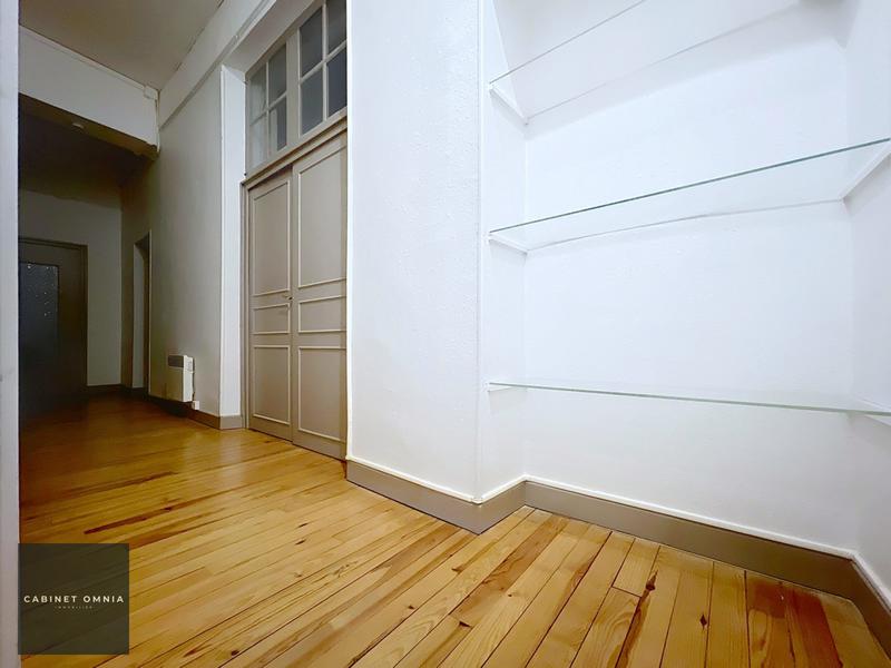 Appartement - 156 m² - 3 pièces