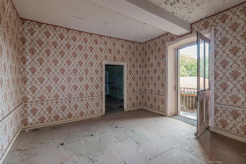 Maison de village - 200 m² - 11 pièces